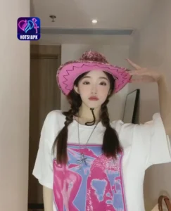 Read more about the article Cettyxc Female Influencer in Indonesia on Hot51