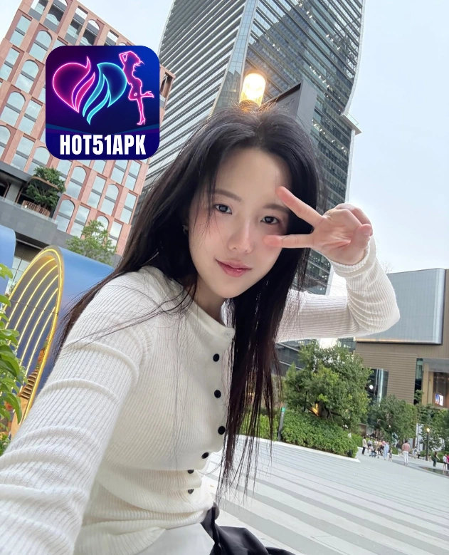 Stella Hughes-Hot51Apk