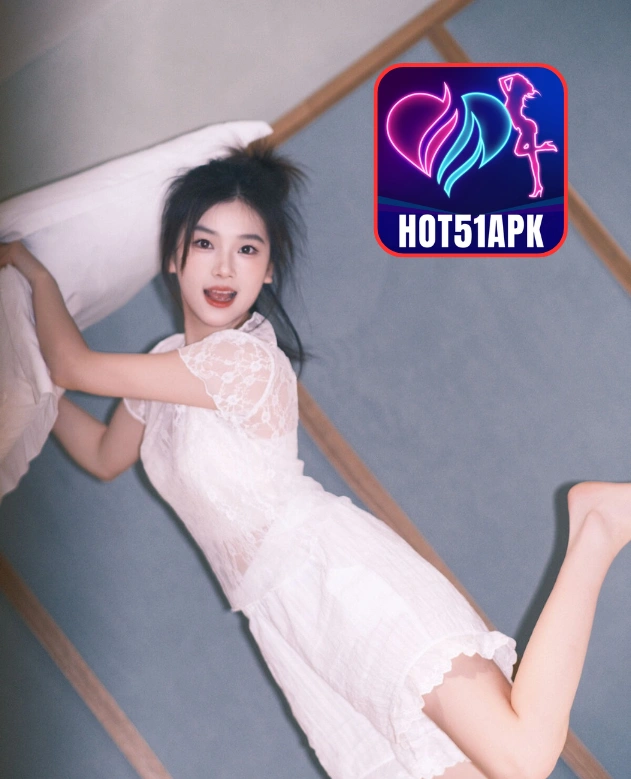 Paige Sanders-HOT51APK