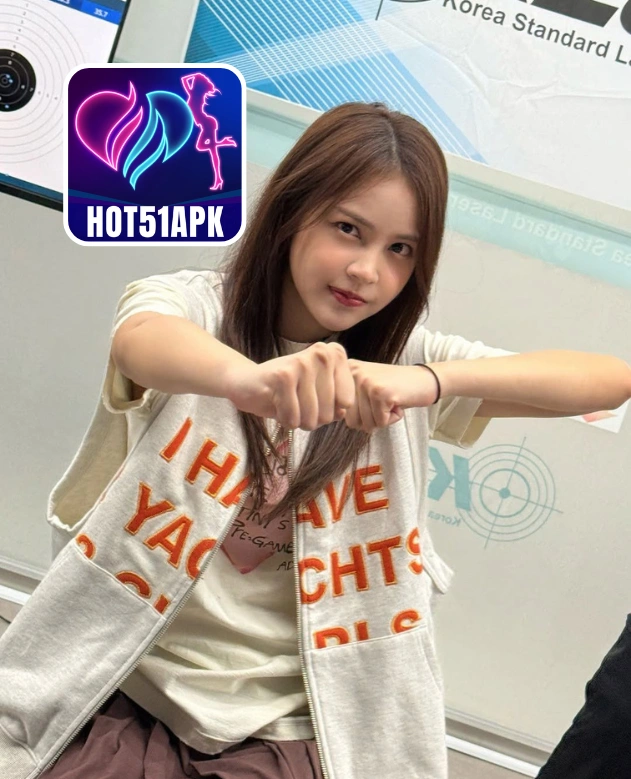 Grace Robinson-HOT51APK