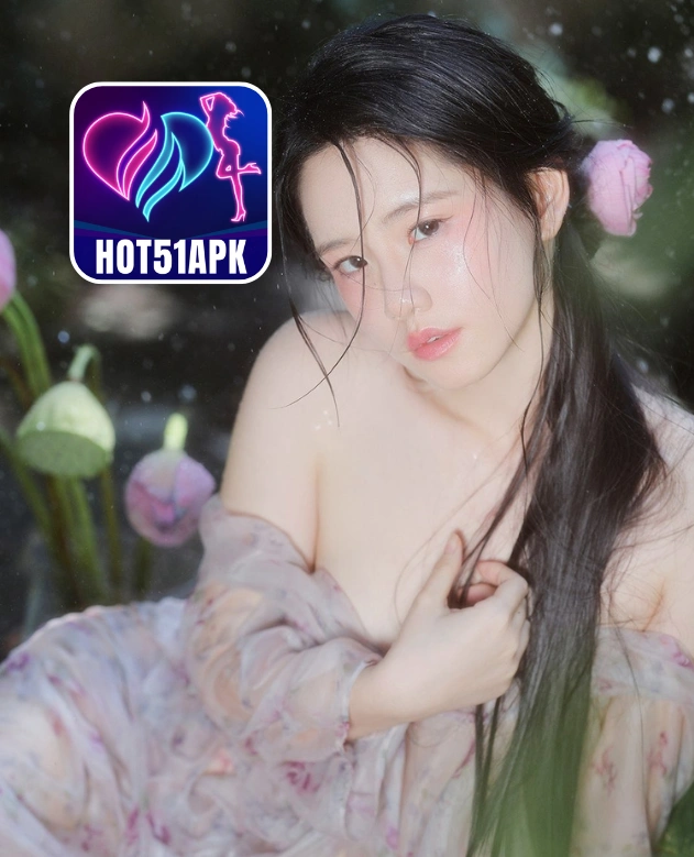 Savannah Collins-HOT51 APK