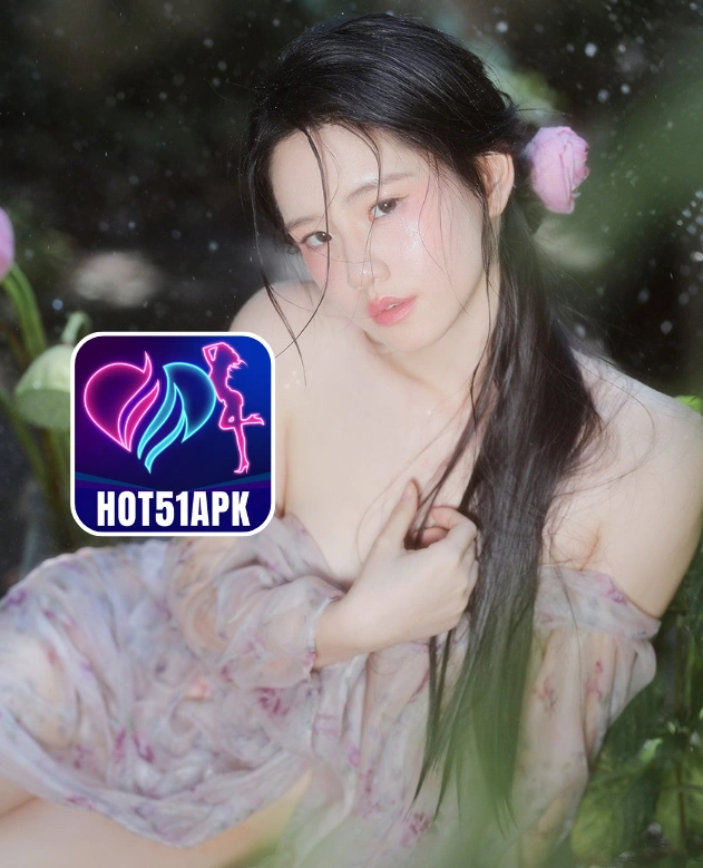 Savannah Collins-HOT51 APK