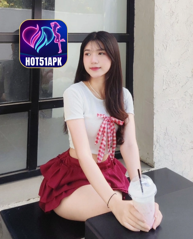 Emily Johnson-HOT51APK