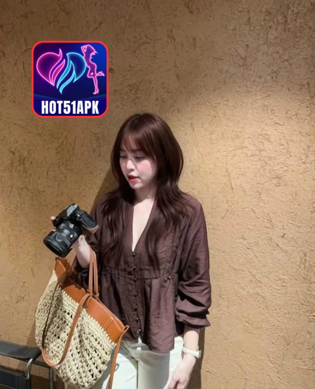Katherine Brown-HOT51APK