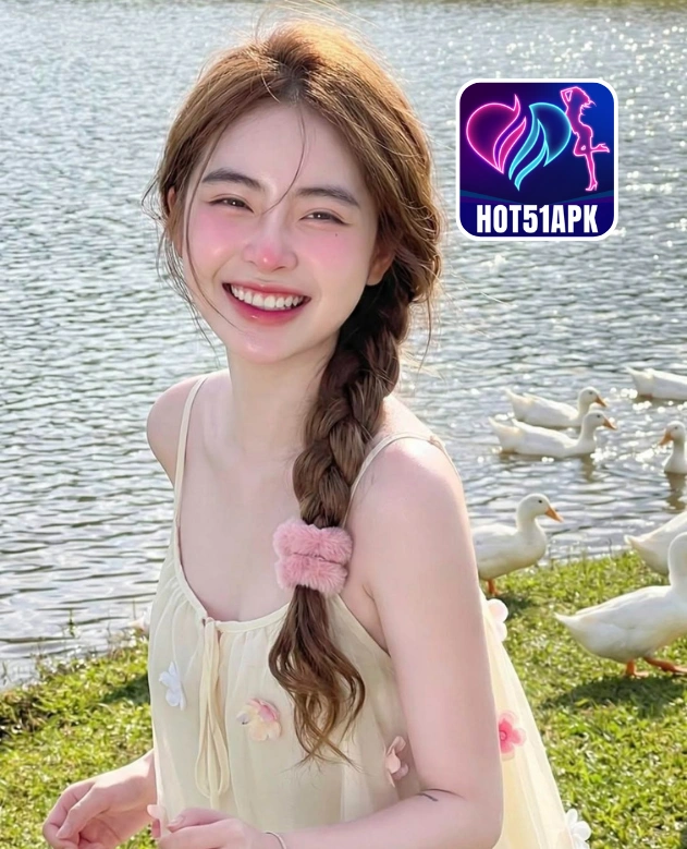 Sophia Taylor-hot51apk