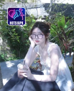 Read more about the article Hot51 APK Spencer Howard Beautiful Girl Live Streaming Terbaik 2026