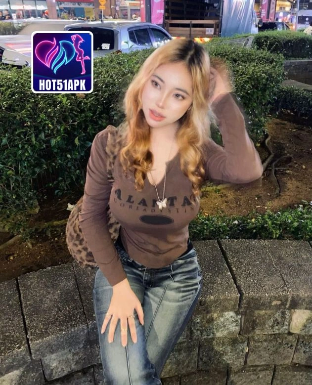 Indira Permata-HOT51APK