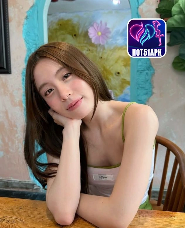 Jessica Cooper-HOT51APK
