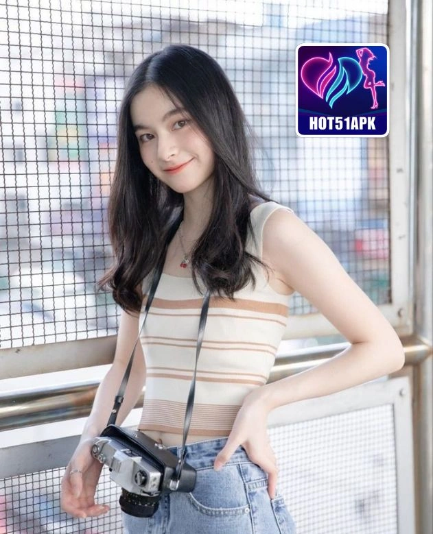 Read more about the article Karina Putri Cantik di HOT51 APK Live Streaming Terbaru 2026