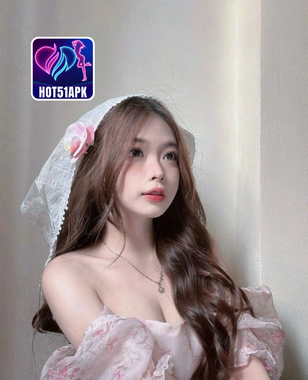 Lily Roberts-HOT51APK