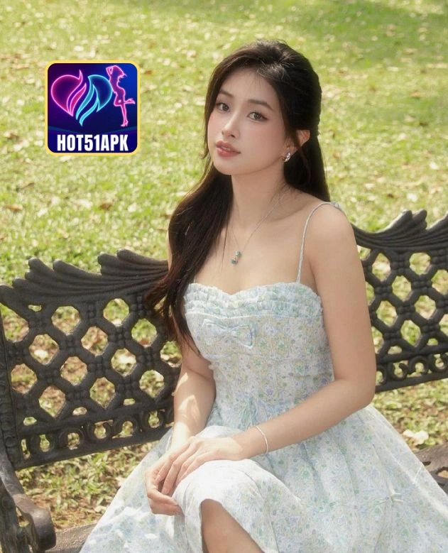 Sophie Henderson-HOT51APK