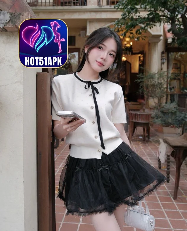 Chloe-HOT51APK
