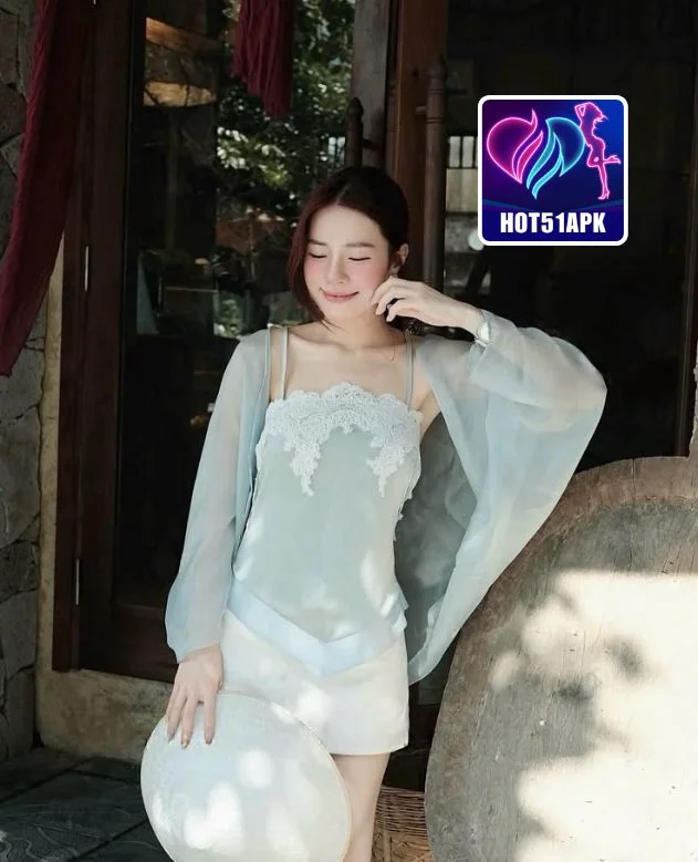 Eleanor-HOT51APK