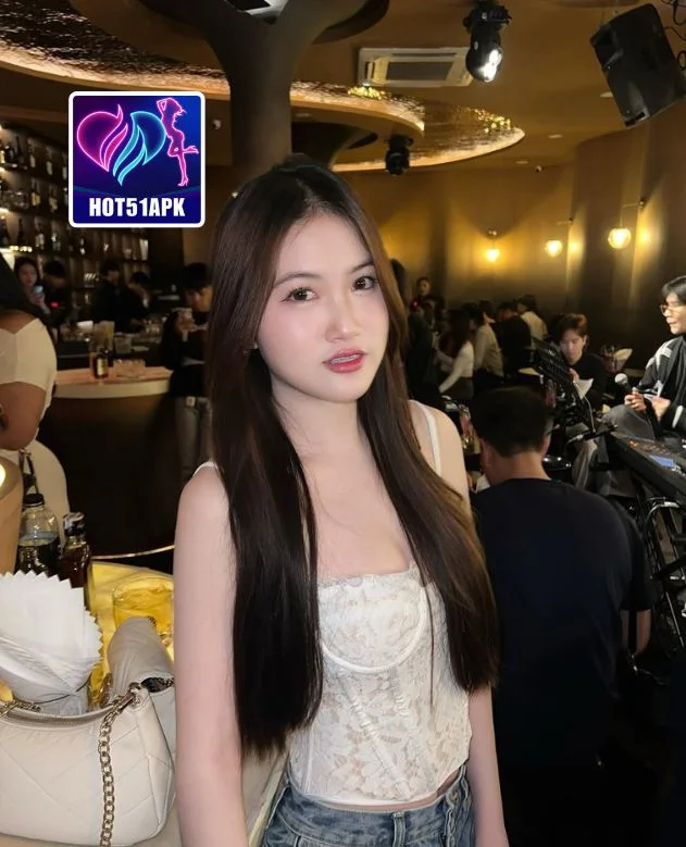 You are currently viewing Oliver di Hot51 APK Pesona Live Streaming Menarik